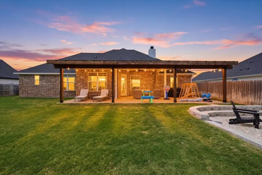 720 Whirlaway Road, Hewitt, TX 76643 - #2