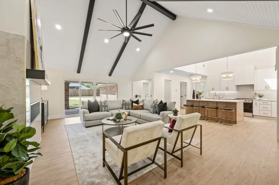 3704 Sweetbriar Lane, Colleyville, TX 76034 - #2