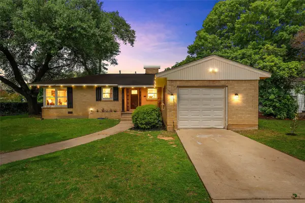 3223 Live Oak Avenue, Waco, TX 76708