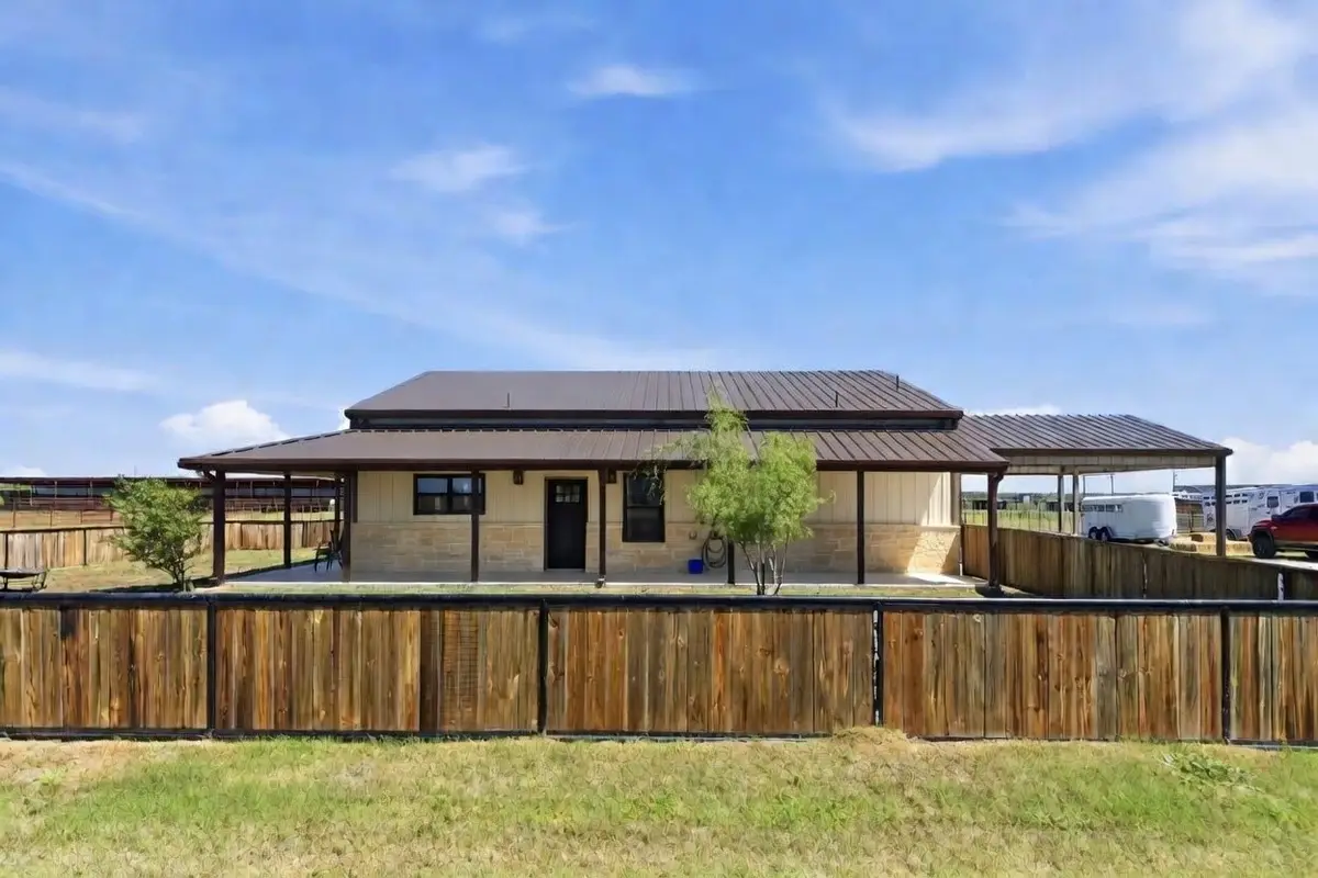 335 Meadow Bend Circle, Stephenville, TX 76401 - #1