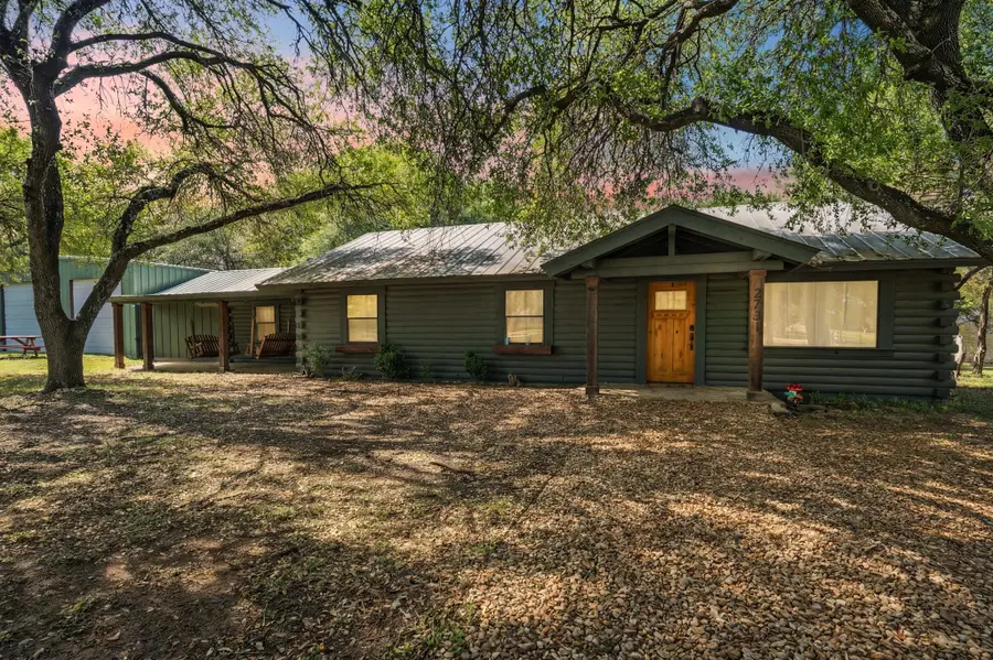 2731 Garrett Lane, China Spring, TX 76633 - #2