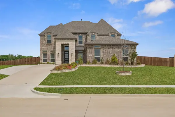 751 Emerald Valley Drive, Ovilla, TX 75154