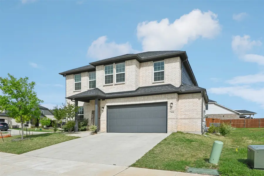 7501 Agarita Avenue, Justin Roanoke, TX 76226 - #3