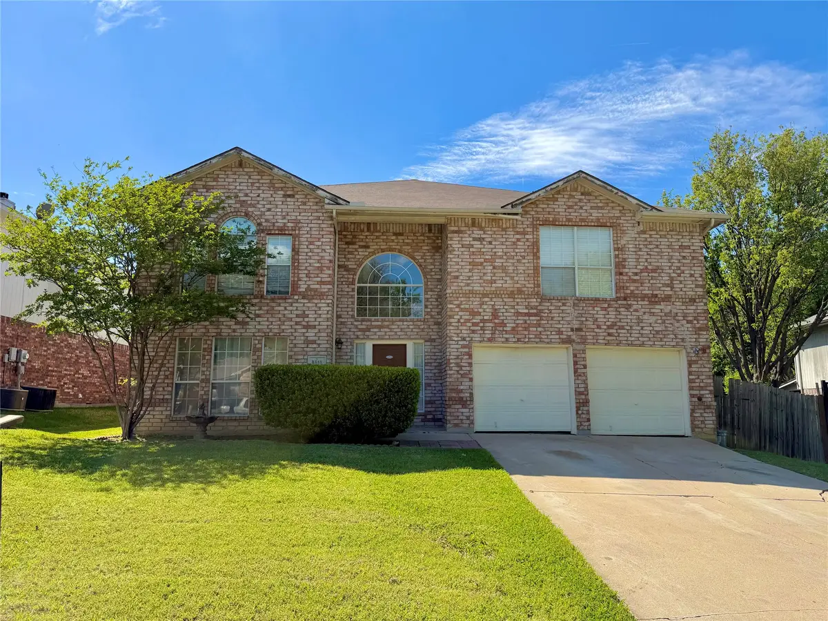 5518 Heathercrest Drive, Arlington, TX 76018 - #1