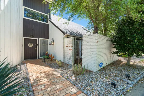 5107 Racquet Club Drive, Arlington, TX 76017