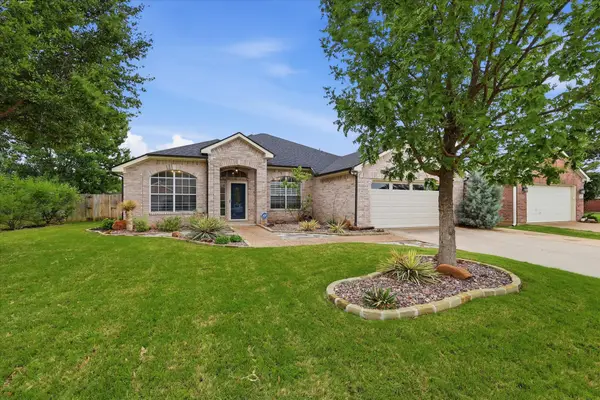1622 Redwood Drive, Corinth, TX 76210