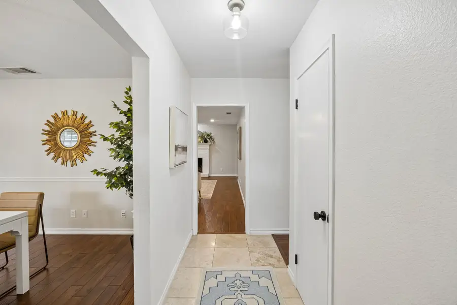 9734 Queenswood Lane, Dallas, TX 75238 - #3