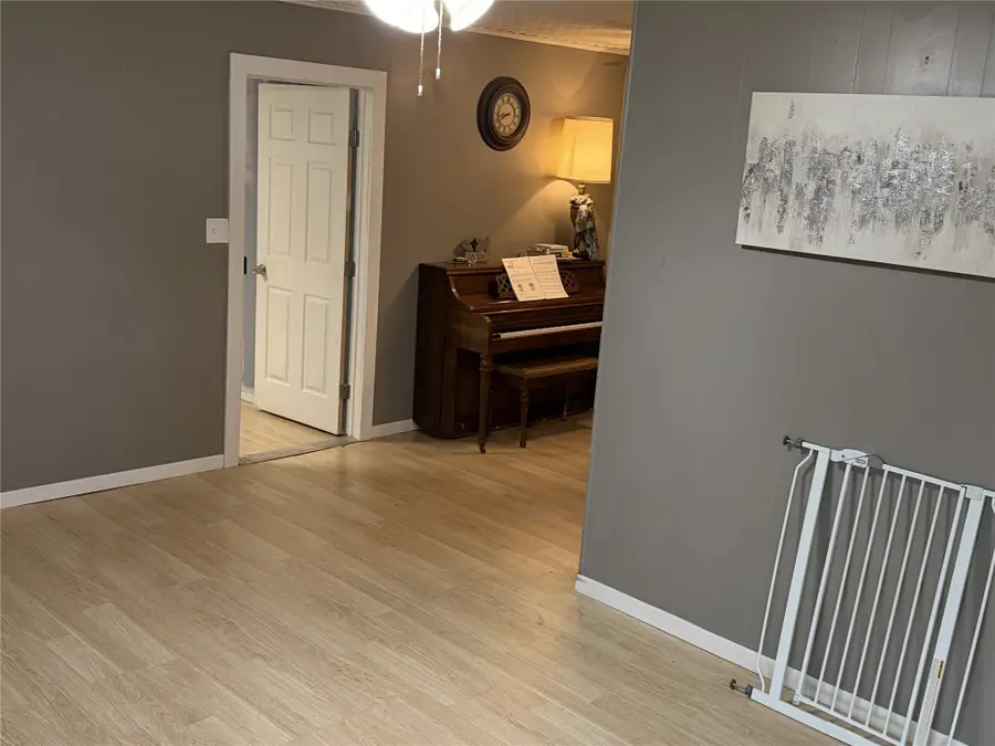 204 Bluffview Drive, Brownwood, TX 76801 - #3