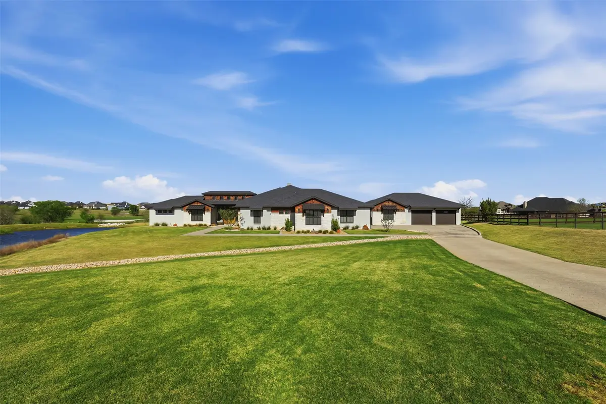 9104 Sirius Lane, Godley, TX 76044 - #1