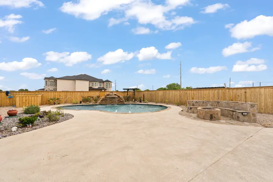 8121 Apollo Drive, Joshua, TX 76058 - #2