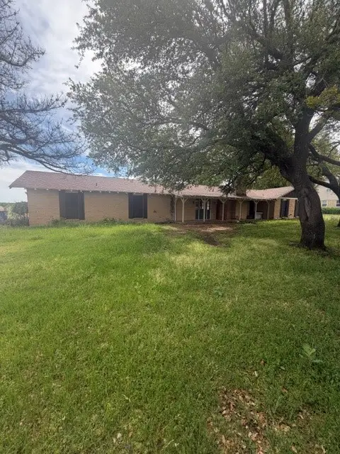 828 Cockrell Hill Road, Ovilla, TX 75154 - #1