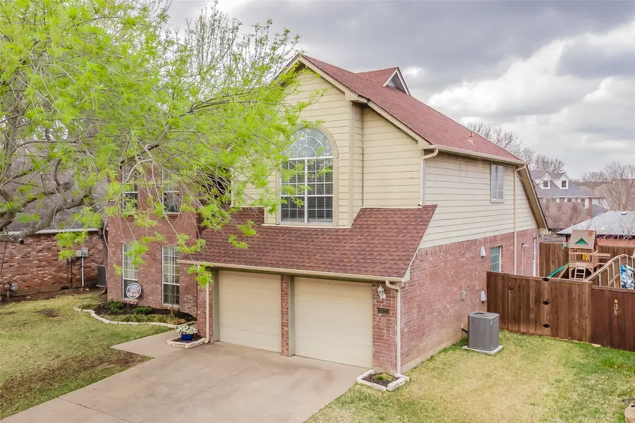 3320 Circlewood Court, Grapevine, TX 76051 - #2