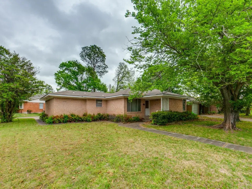 2804 S 5th Street, Garland, TX 75041 - #1