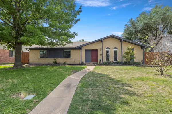 1302 Hillsdale Drive, Richardson, TX 75081