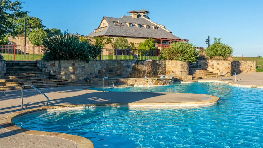 8312 Bruntsfield Loop Drive, Cleburne, TX 76033 - #3