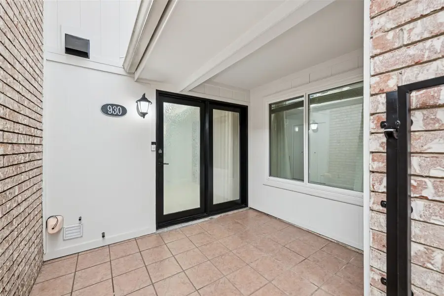 930 Shady Creek Lane, Bedford, TX 76021 - #3