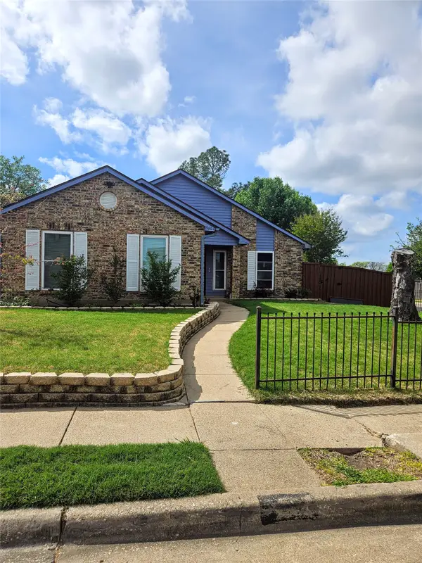 9404 Pinehaven Drive, Dallas, TX 75227