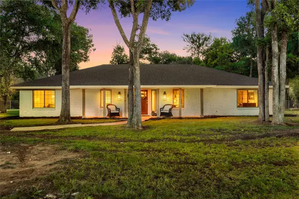 7718 N River Crossing, Waco, TX 76633