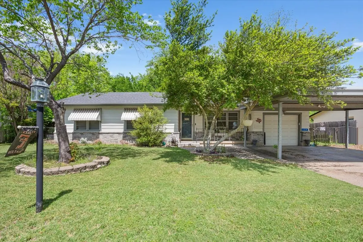 139 Meadowbrook Street, Robinson, TX 76706 - #1