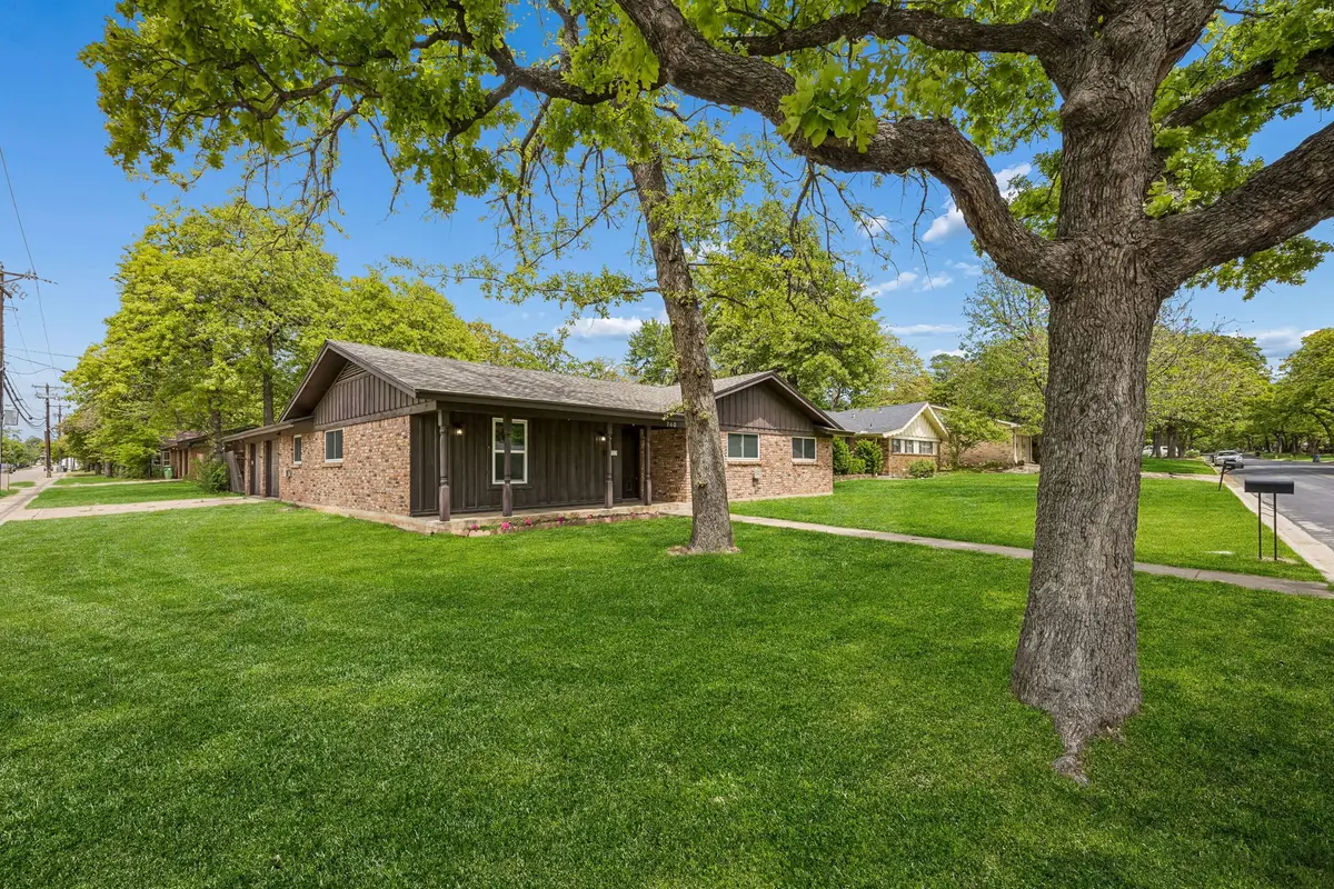 740 Joanna Drive, Hurst, TX 76053 - #1