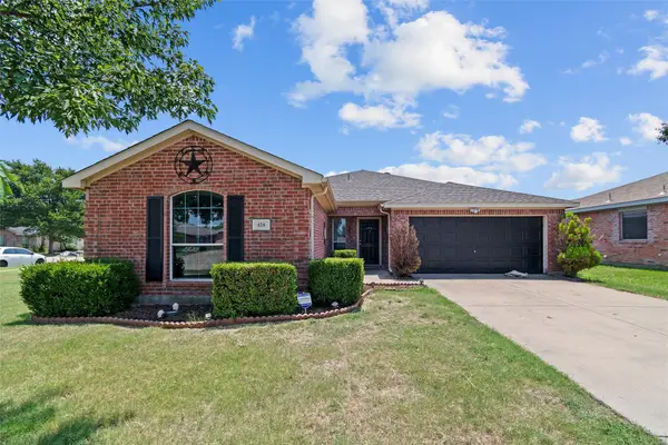428 NE Murphy Road, Burleson, TX 76028