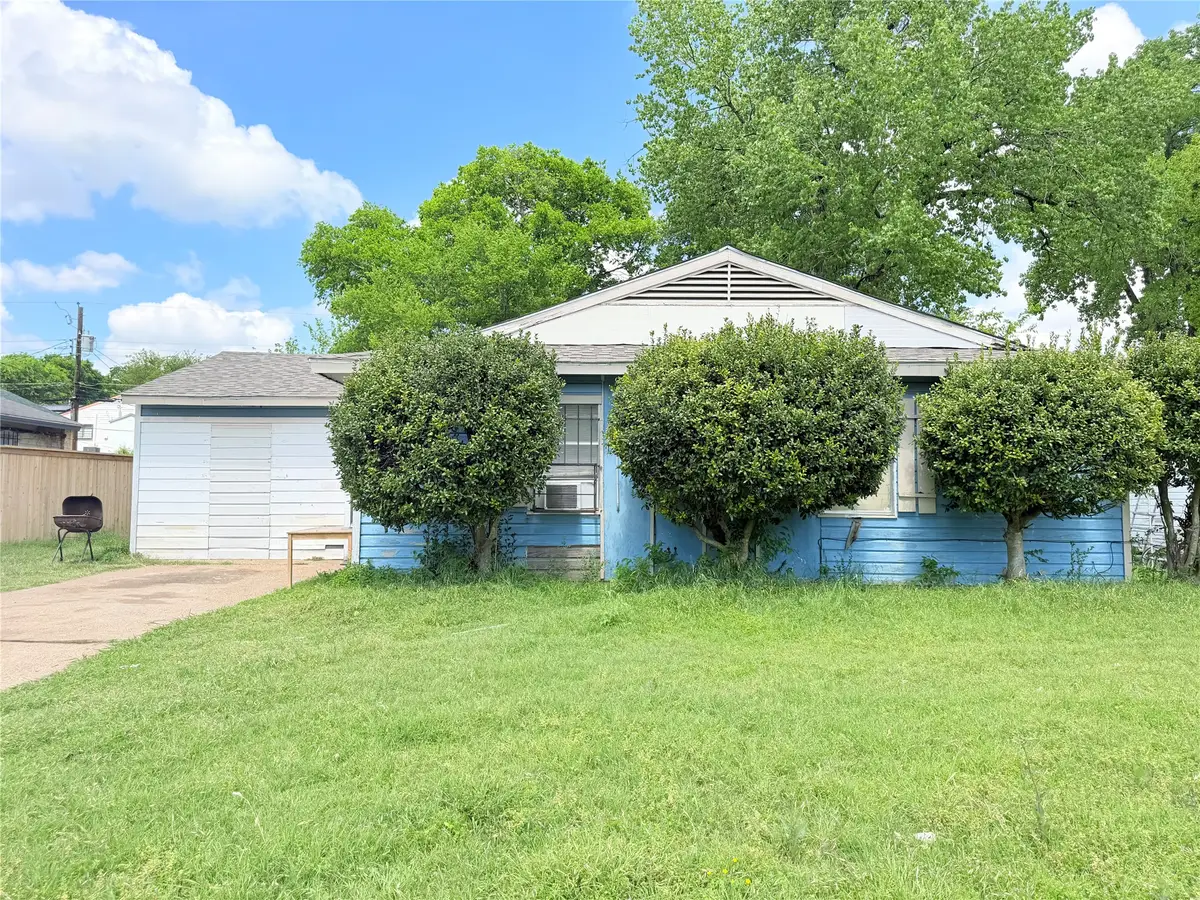 2435 E Pentagon Parkway, Dallas, TX 75241 - #1