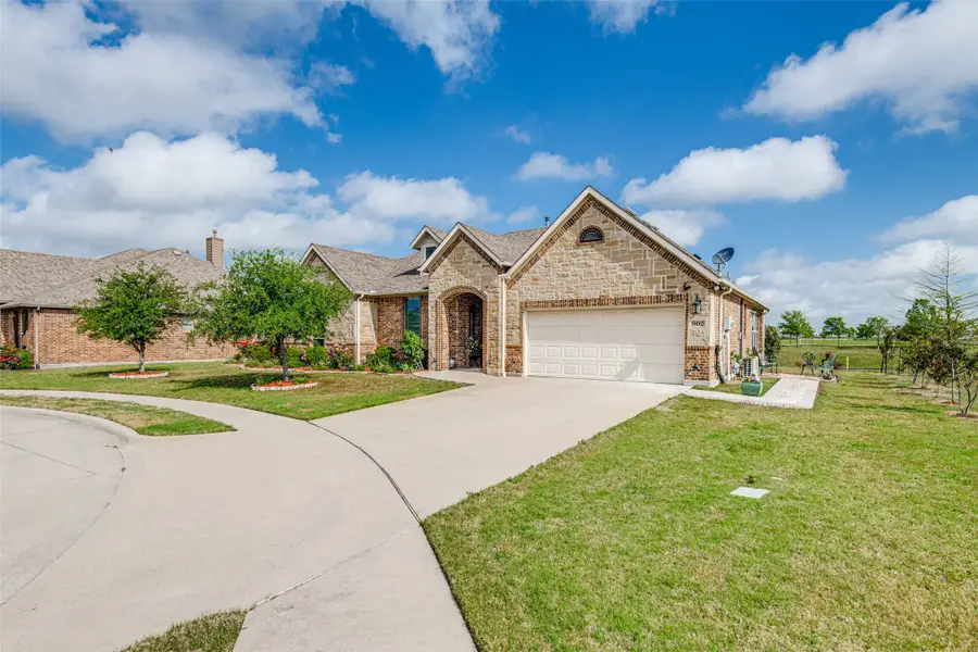 902 Saint Matthew Circle, Royse City, TX 75189 - #2