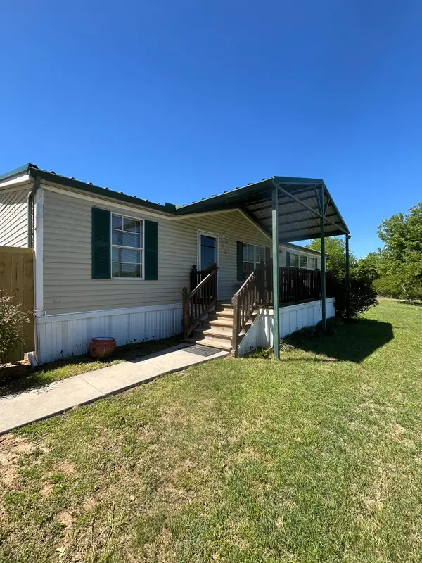 139 Canyon Valley Lane, Weatherford, TX 76085