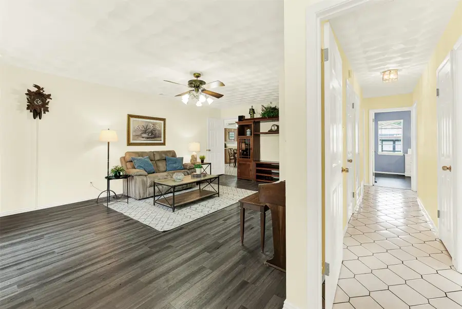 2704 Belhaven Drive, Mesquite, TX 75150 - #3