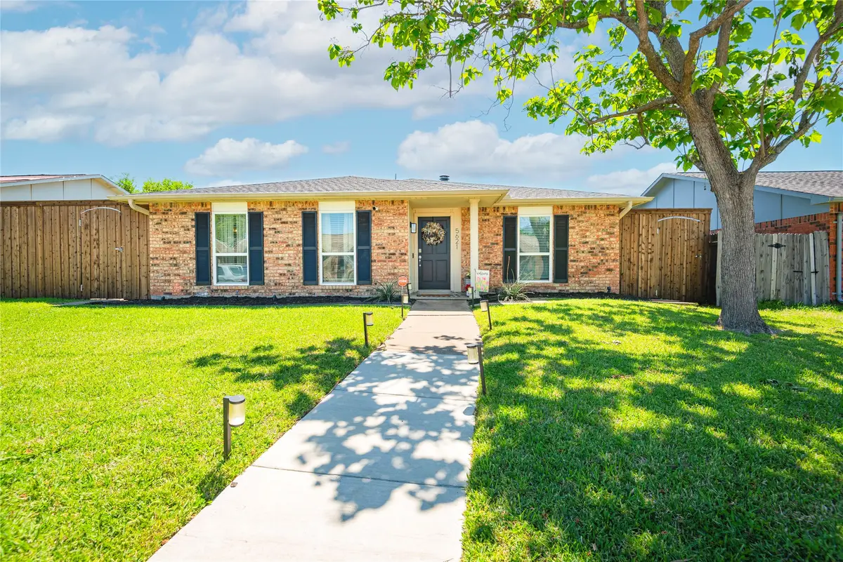 5621 Tucker Street, The Colony, TX 75056 - #1