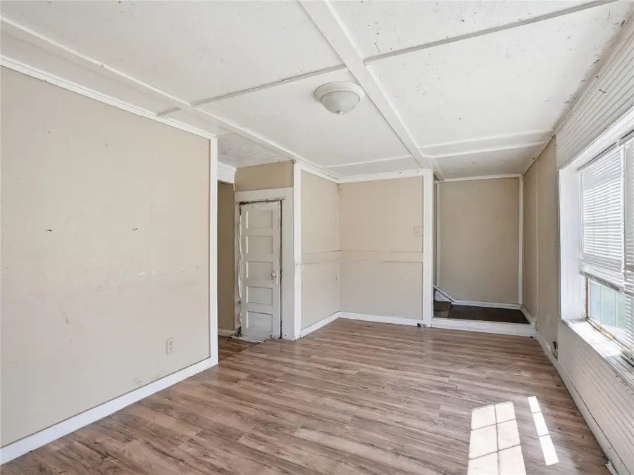 1821 Johnson Street, Greenville, TX 75401 - #2