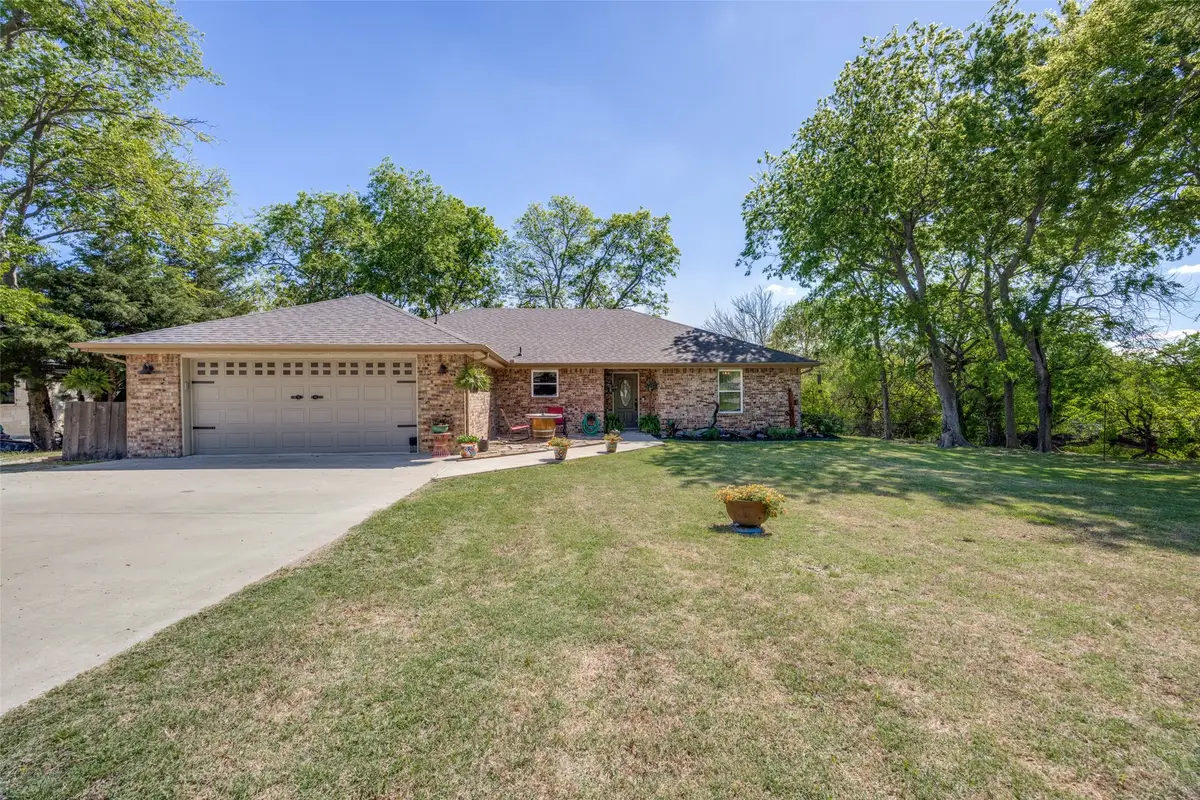 213 High Ridge, Blue Ridge, TX 75424 - #1