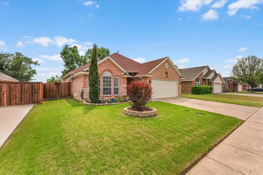 8704 Saranac Trail, Fort Worth, TX 76118 - #2