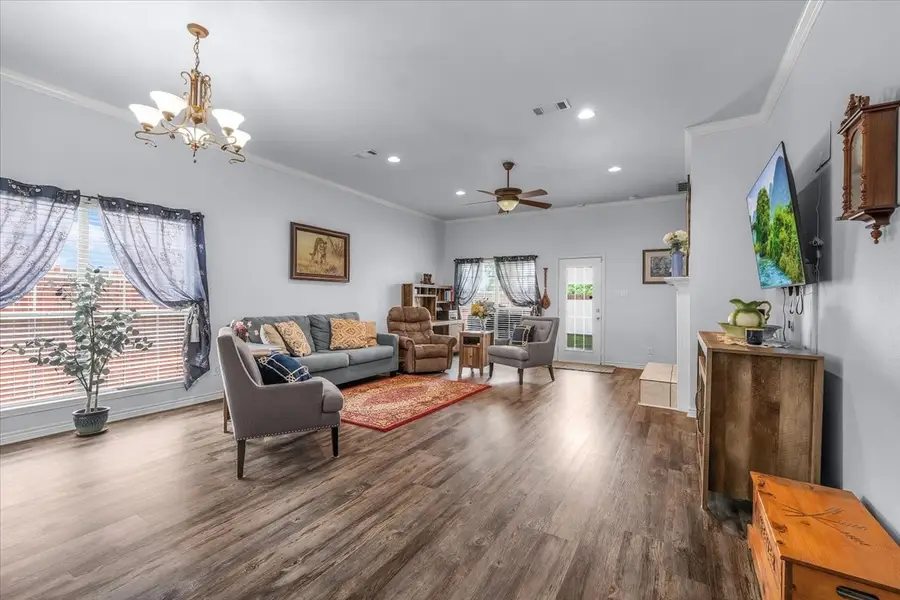 8704 Saranac Trail, Fort Worth, TX 76118 - #3