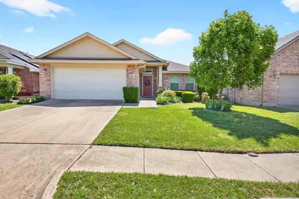 1015 Kimbro Drive, Forney, TX 75126