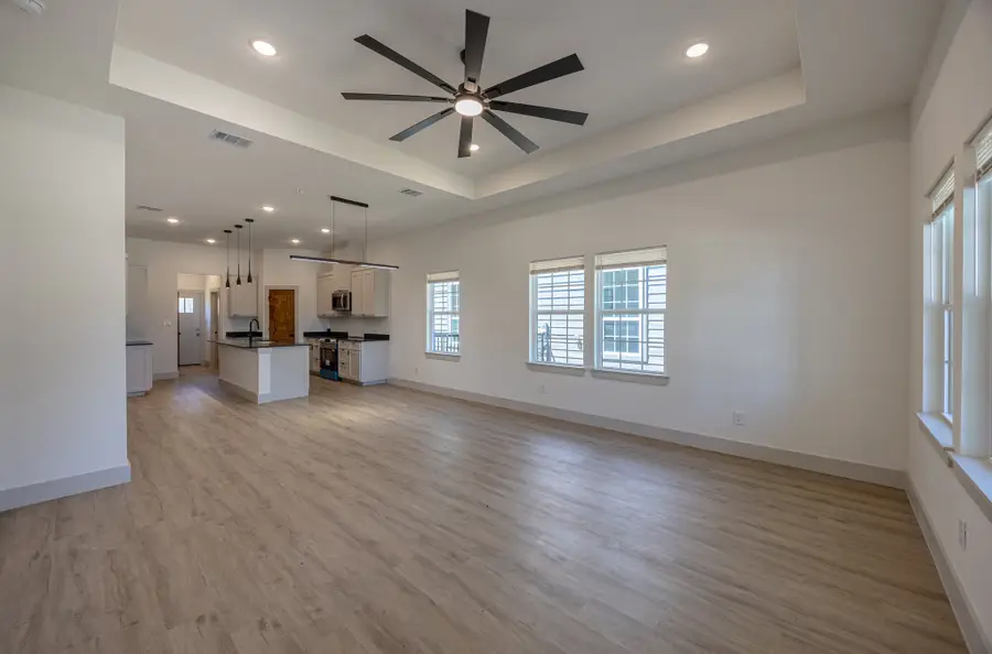 820 Glen Garden, Fort Worth, TX 76104 - #3