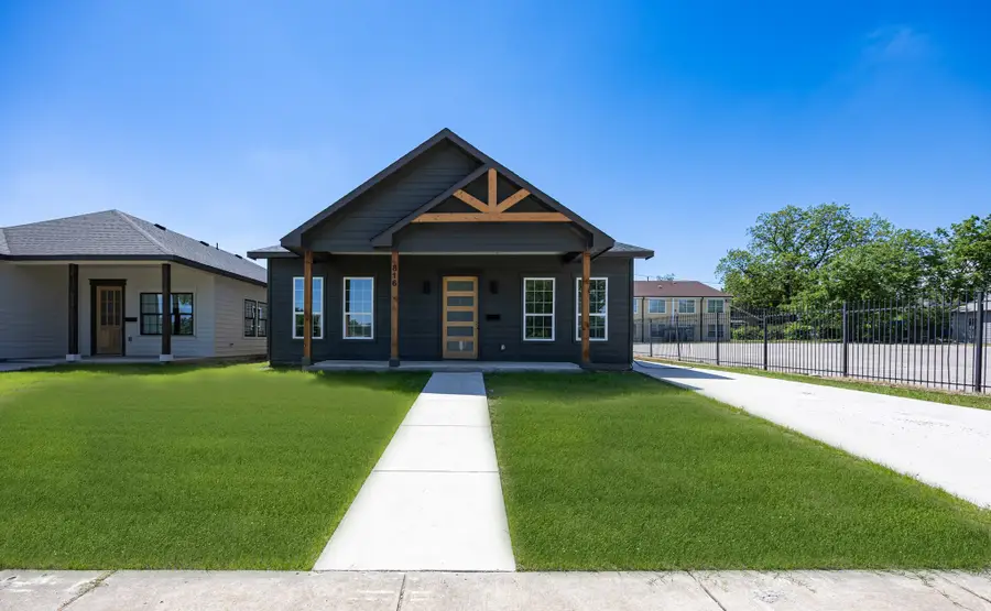 816 Glen Garden, Fort Worth, TX 76104 - #2