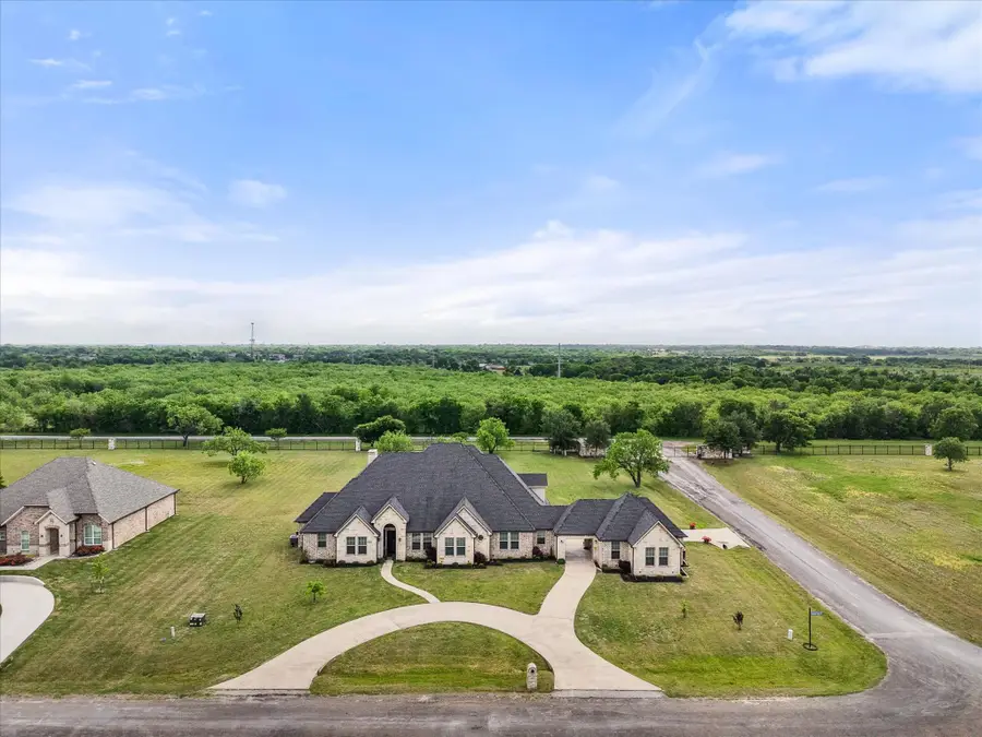 107 Fairway Parks Drive, Corsicana, TX 75110 - #2