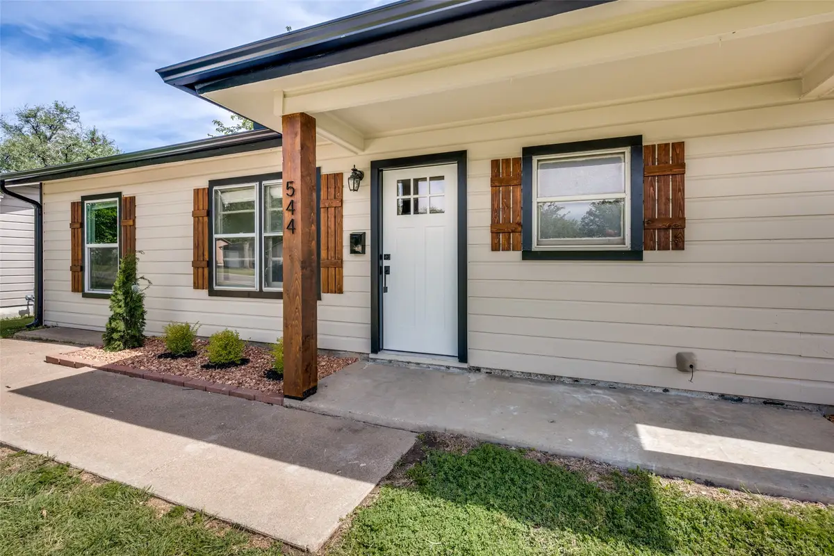 544 NW King Street, Burleson, TX 76028 - #1