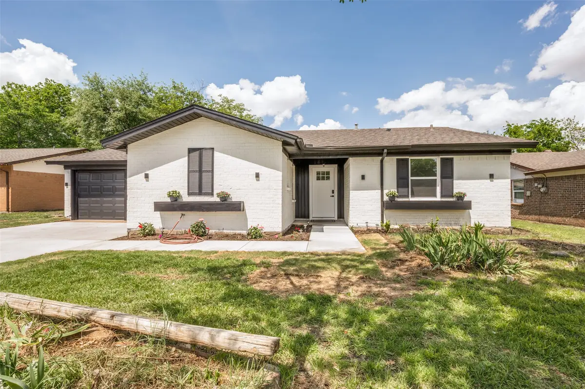 1409 Southmoor Drive, Arlington, TX 76010 - #1