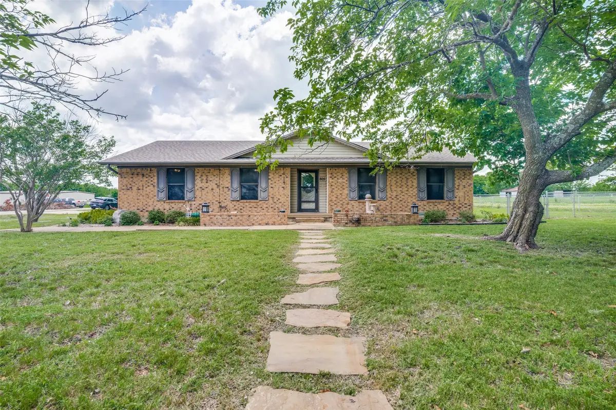 805 Paul Wilson Road, Saint Paul, TX 75098 - #1