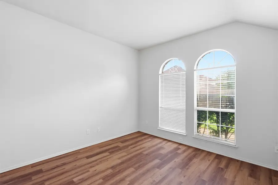 5504 Thornberry Drive, Fort Worth, TX 76137 - #3