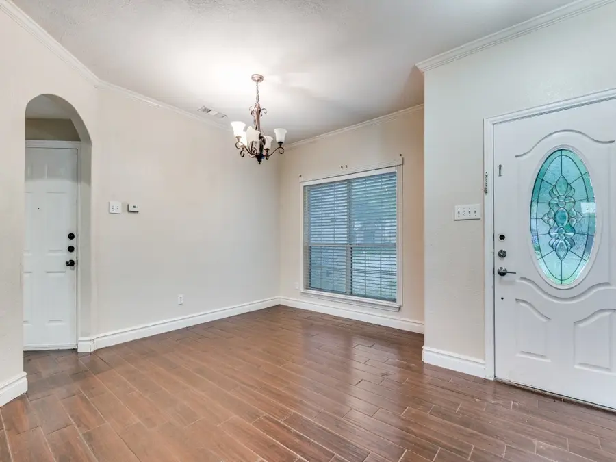 1145 Briar Oaks Drive, Irving, TX 75060 - #3