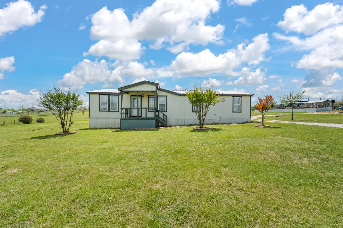 5509 Texas Street, Joshua, TX 76058 - #1