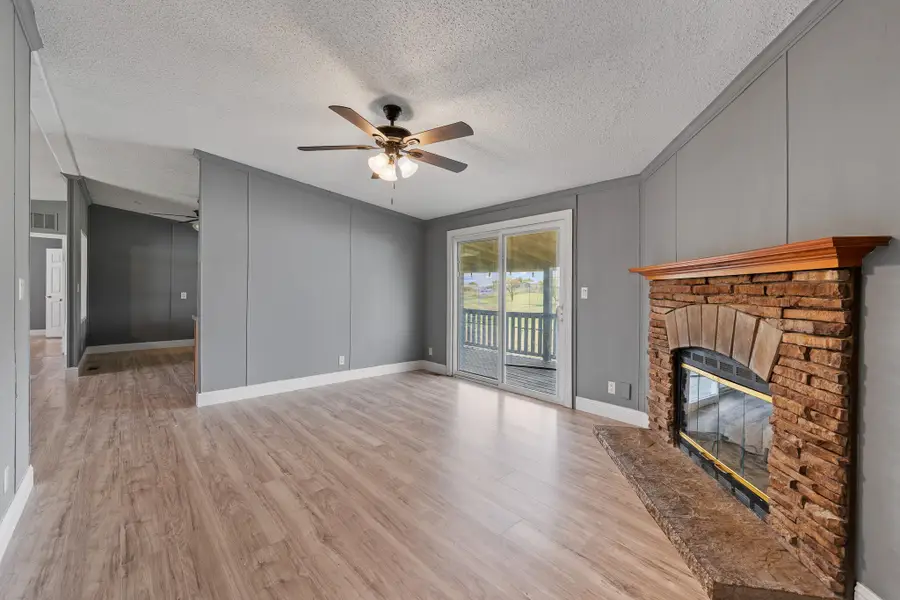 5509 Texas Street, Joshua, TX 76058 - #3