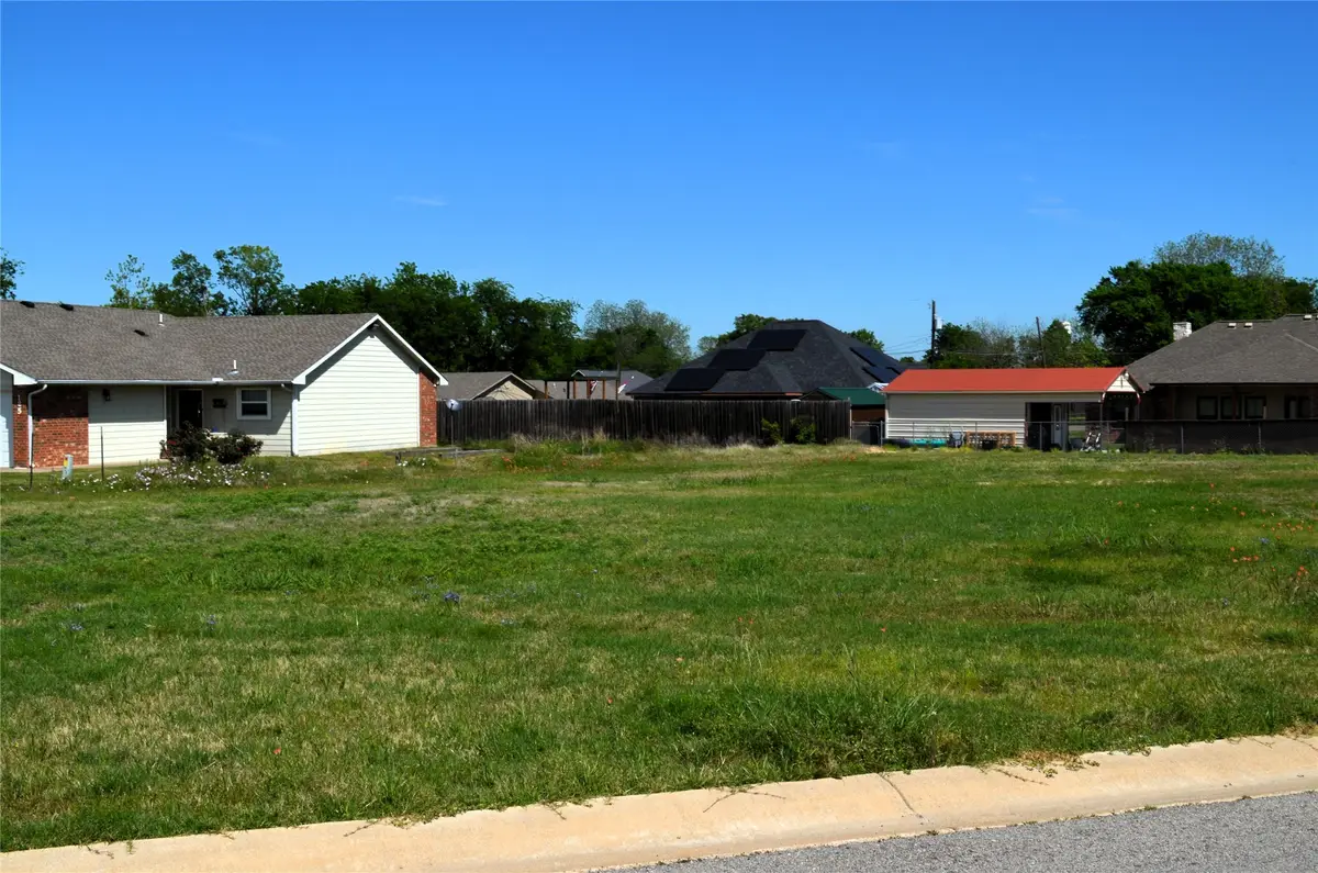 318 Preston Road, Mabank, TX 75147 - #1