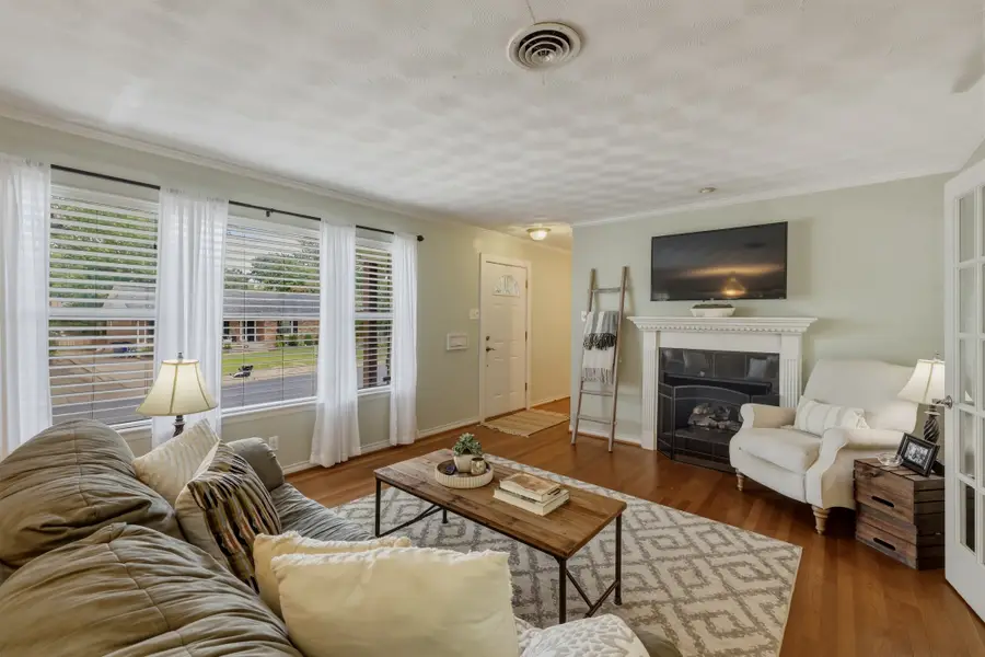 2367 Rockyglen Drive, Dallas, TX 75228 - #3