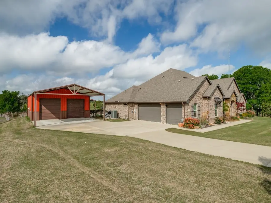 860 Colina Parkway, Farmersville, TX 75442 - #2