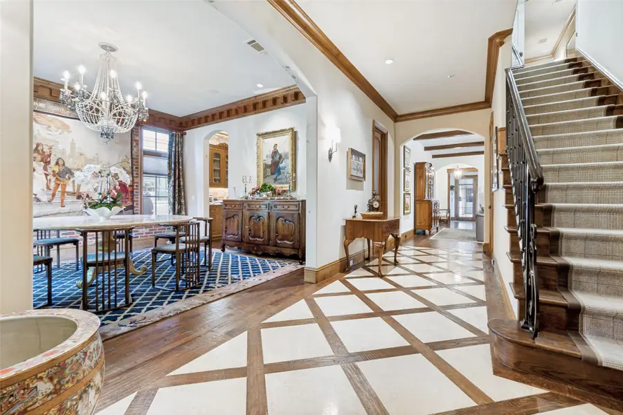 4327 Irving Avenue, Dallas, TX 75219 - #3