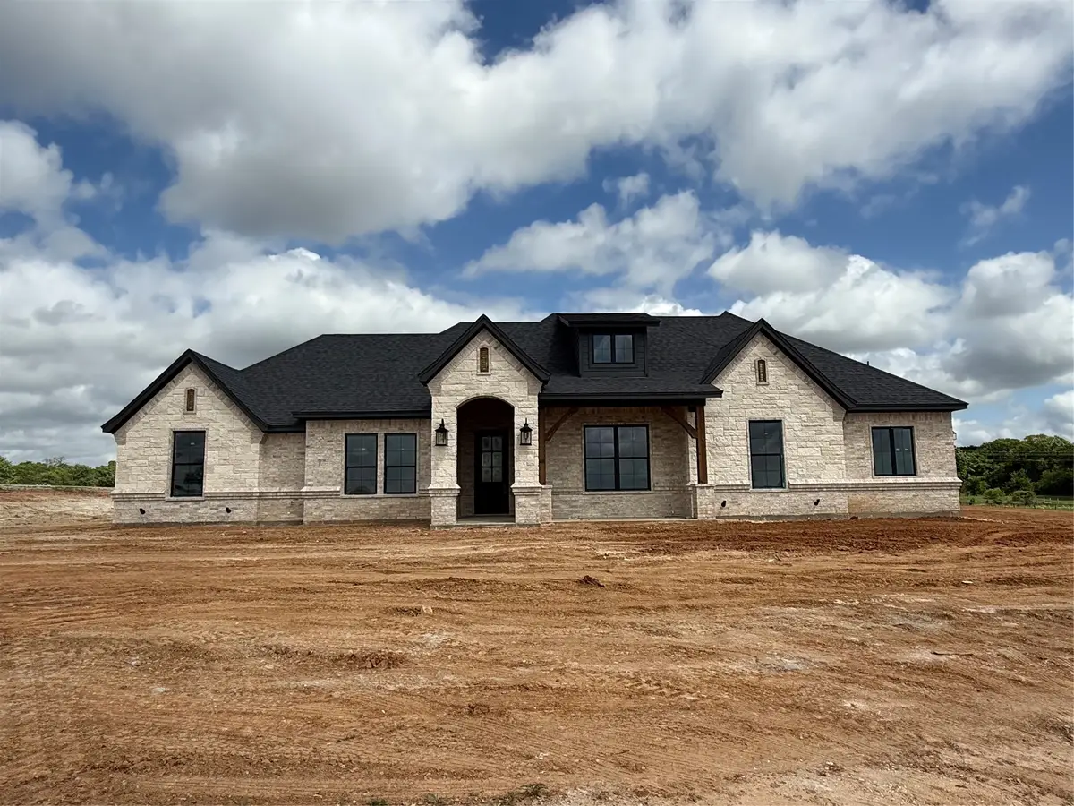 120 Turtle Back Ridge, Decatur, TX 76234 - #1